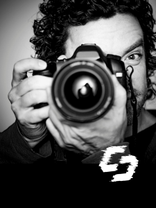 HIRING PHOTOGRAPHER retouch 0 5